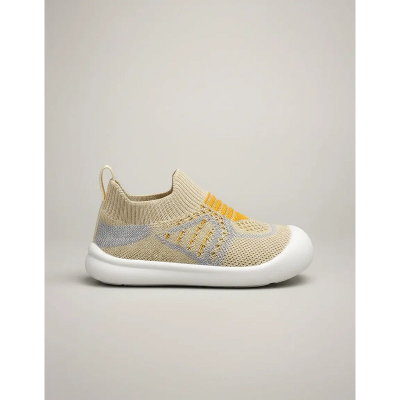 Calzado De Bebe Varios Colores Crema Gris Y Naranja 12.5 Uy Lisa