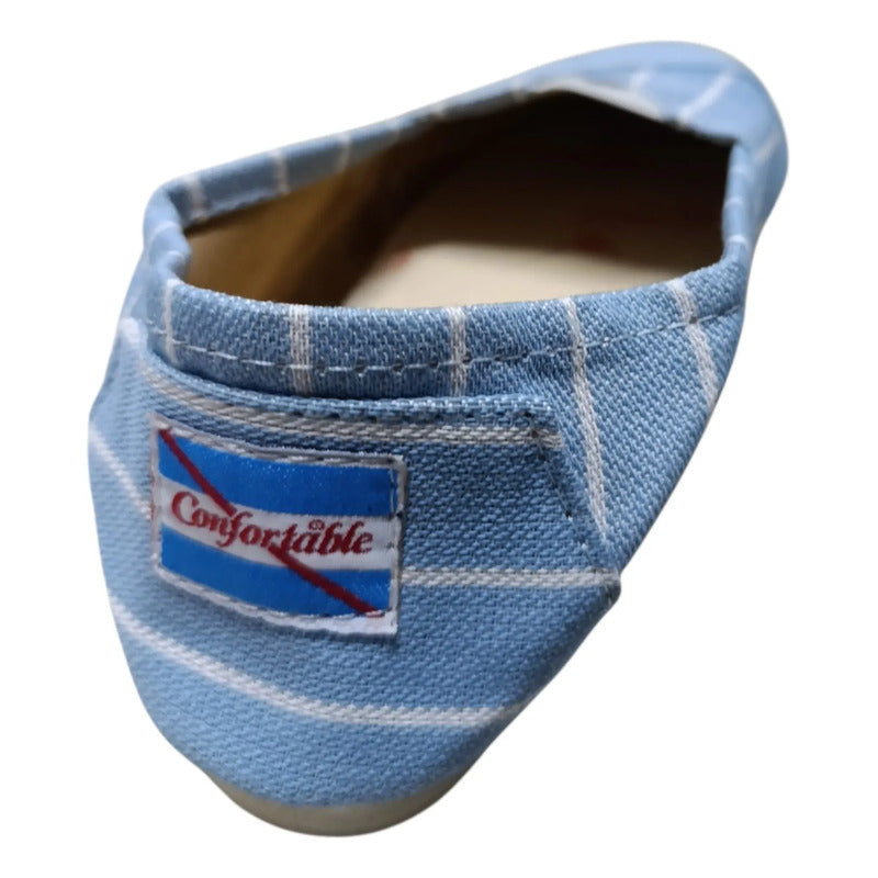 Alpargatas Confortables Estampadas Celeste Con Rayas Blancas 39 Uy