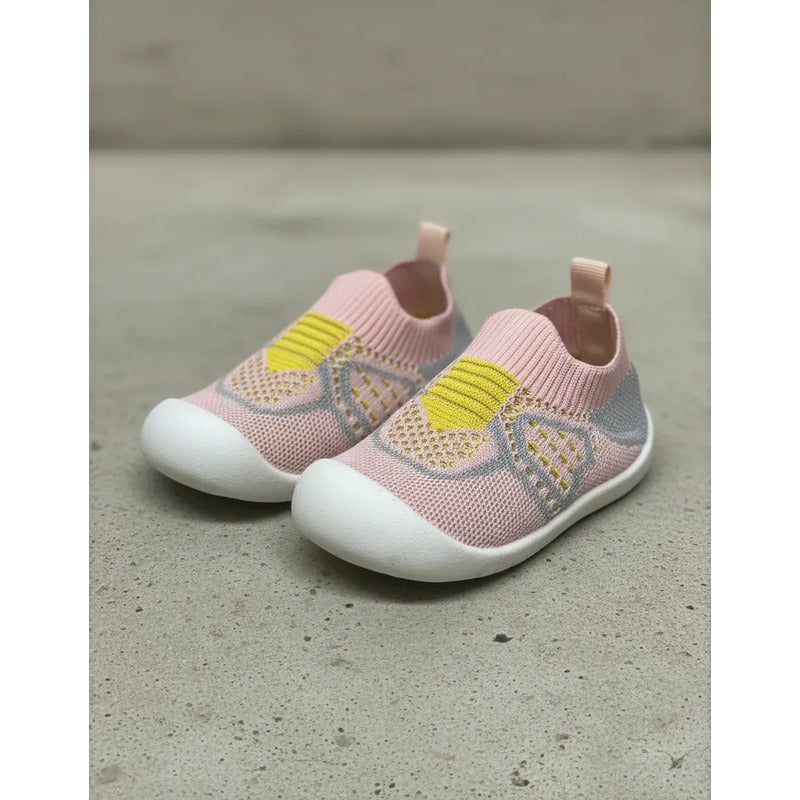Calzado De Bebe Varios Colores Rosa Amarillo Y Gris 15.5 Uy Lisa