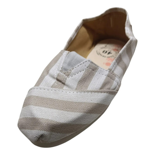Alpargatas Confortables Estampadas Beige 37 Uy