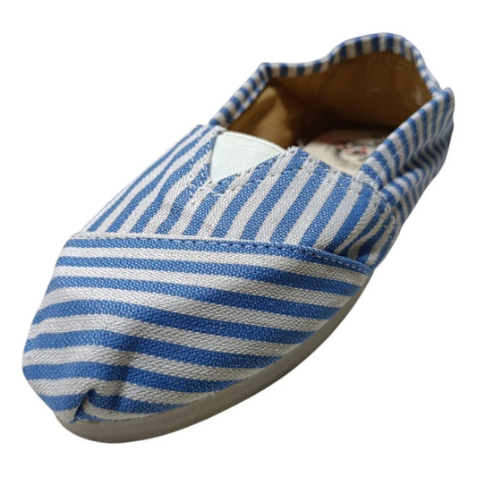 Alpargatas Confortables Estampadas Celeste Y Blanco 42 Uy